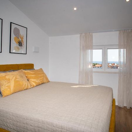 רוביני Blue Sky Apartment מראה חיצוני תמונה