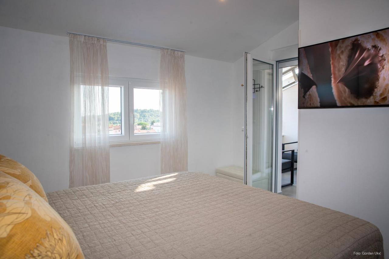 רוביני Blue Sky Apartment מראה חיצוני תמונה