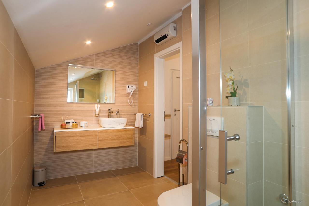 רוביני Blue Sky Apartment מראה חיצוני תמונה